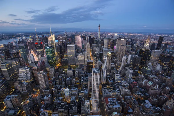 Empire State Binası günbatımı zaman güzel Manhattan panoramik fotoğraf