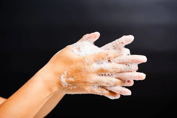 Closeup Cuidado Corpo Asiático Jovem Mulher Lavar Mãos Com Sabão — Fotografia de Stock