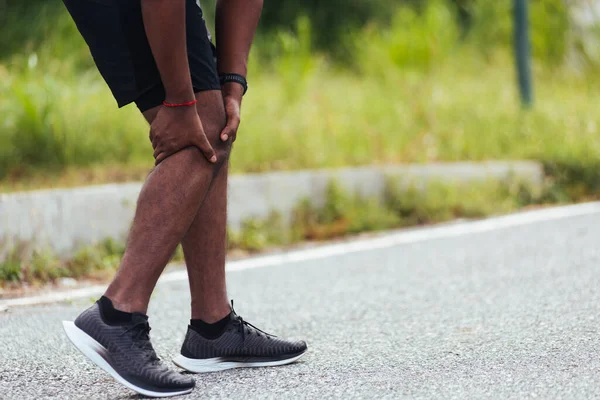 Asiático Jovem Atleta Esporte Corredor Preto Homem Stand Desgaste Pés — Fotografia de Stock