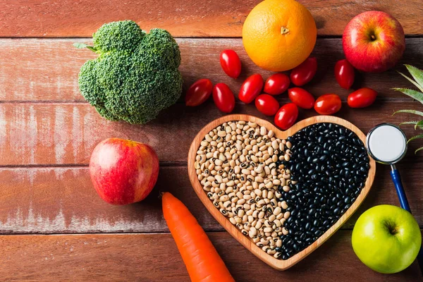 World Food Day Top View Variate Organic Fruit Vegetable Heart — Stok Foto