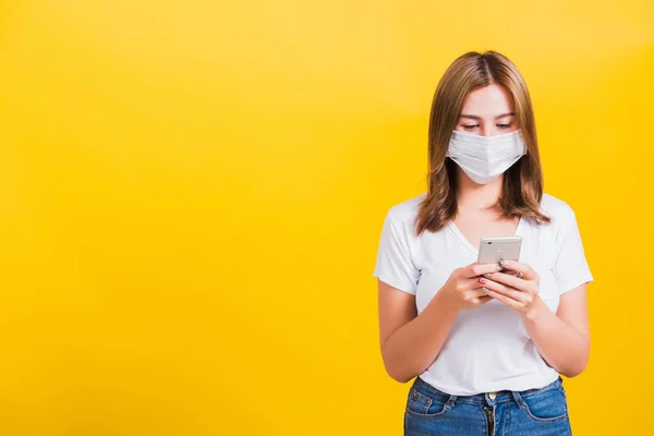 Retrato Asiático Tailandés Hermosa Mujer Joven Feliz Con Protección Antifaz — Foto de Stock