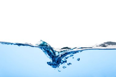 Sıvı üzerinde soyut temiz akış dalgalanma yüzeyi. Hava kabarcıklı açık mavi su dalgası ve biraz da su altı, beyaz arka planda izole edilmiş stüdyo çekimi.