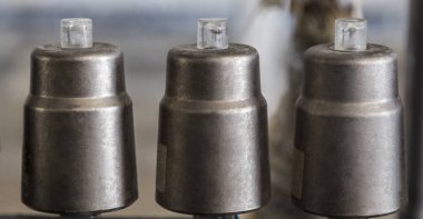 gri demir için şişeleme bira bira musluklar