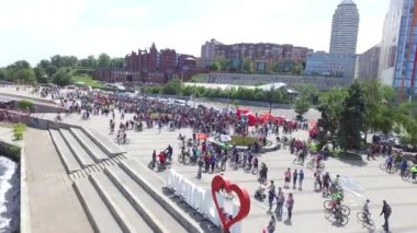 Dnepr festival iskelede çalışan maraton