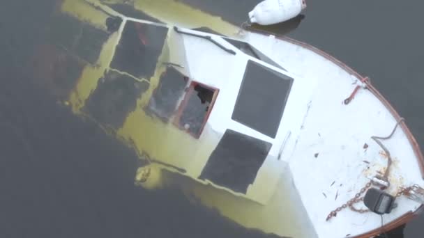 Hundido Volcado Barco Drone Metraje — Vídeo de stock