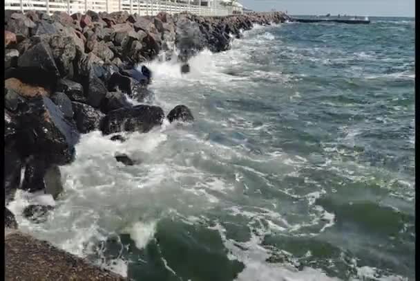 Ondas Mar Tempo Ventoso Fundo Mar Verão Tempestade Mar Desafio — Vídeo de Stock
