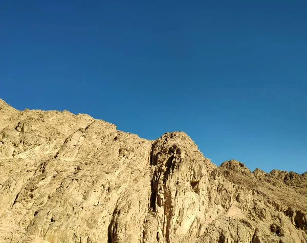 Скалы в пустыне, Синайские горы, холмы — стоковое фото