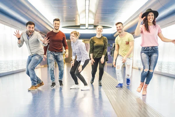 Group Friends Having Fun Together Underground Station Young People Getting — Stock Photo, Image