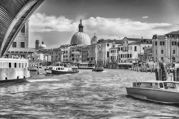 Venice Itália Abril Vista Panorâmica Grande Canal Bairro Santa Croce — Fotografia de Stock