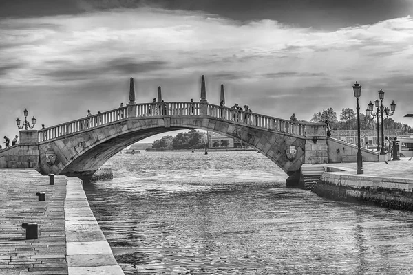 Venice Italië April Uitzicht Een Schilderachtige Brug Het Kanaal Rio — Stockfoto