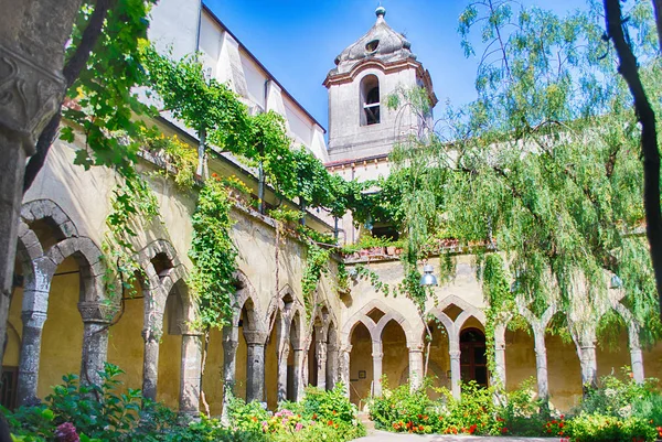 Malebný Klášter Kostela San Francesco Assisi Sorrentu Itálie — Stock fotografie
