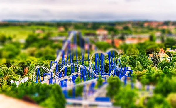 Castelnuovo Del Garda Itálie Května Rollercoaster Uvnitř Zábavního Parku Gardaland — Stock fotografie