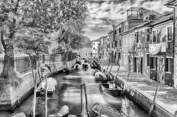 Scenic Houses Langs Het Kanaal Het Eiland Burano Venetië Italië — Stockfoto