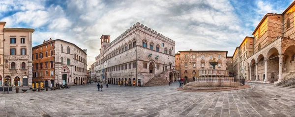 Panoramablick Auf Piazza Novembre Hauptplatz Und Meisterwerk Mittelalterlicher Architektur Perugia — Stockfoto