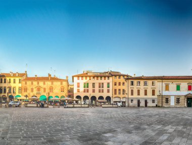 Piazza Duomo, Padua, Italya Merkez Meydanı panoramik görünümü