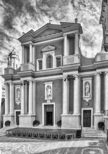 Beautiful Facade Architecture Basilica Saint Michel Archange Old Town Menton — стоковое фото