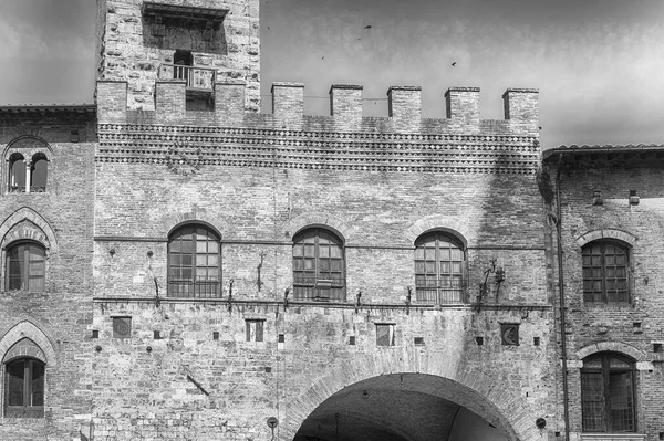 Středověká Architektura San Gimignano Ikonické Město Provincii Siena Jeden Nejnavštěvovanějších — Stock fotografie