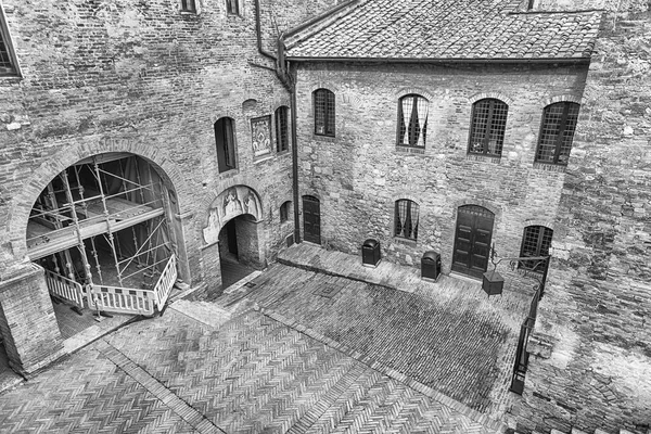 Średniowieczna Architektura San Gimignano Kultowego Miasta Prowincji Siena Jednego Najczęściej — Zdjęcie stockowe