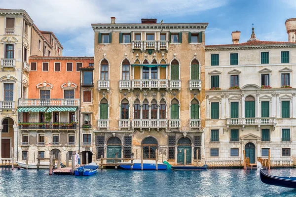 Arquitetura Cênica Longo Grande Canal Distrito Cannaregio Veneza Itália — Fotografia de Stock