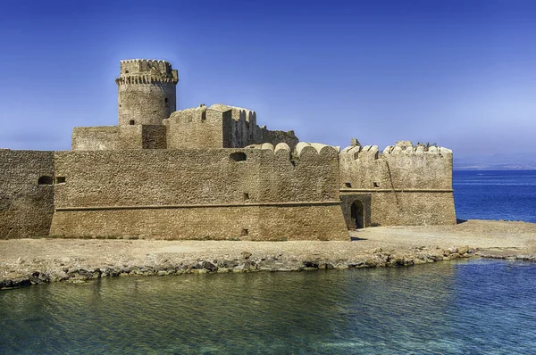 Pohled Malebný Hrad Aragonese Alias Castella Jónském Moři Městě Isola — Stock fotografie