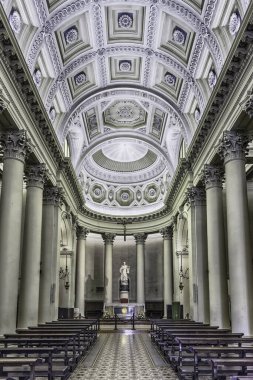 SAN MARINO - 28 Haziran 2023: San Marino Cumhuriyeti 'nin ana kilisesi Basilica del Santo Marino' nun içi