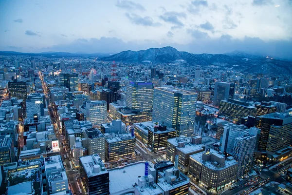 上の日本の タワー観測デッキ T38 を建物から札幌都市景観 都市景観 — ストック写真