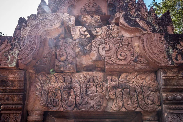 柬埔寨吴哥窟 Angkor Complex 的班迭寺 Ban Tai Srei Temple 亚洲的神殿 装饰着10世纪的建筑 — 图库照片