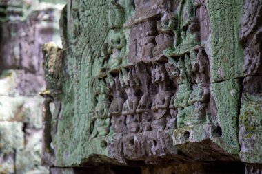 Ta Prohm Angkor Wat Kamboçya. Ta Prohm antik Tapınağı Angkor Wat, Kamboçya nerede orman ağaç köklerinin gerçeküstü dünya üreten bu antik yapıların Duvar ile iç içe.