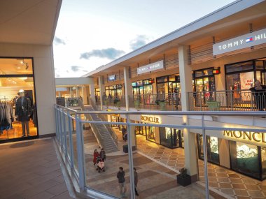 Nagoya, Japonya - Aralık 2018: Mitsui Outlet Park Jazz rüya Nagaşima büyük outlet mağazası Chubu alanında, Japonya yapıdır. Nagaşima tesisi alanı içinde bulun.