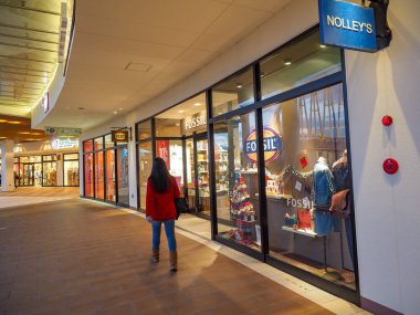 Nagoya, Japonya - Aralık 2018: Mitsui Outlet Park Jazz rüya Nagaşima büyük outlet mağazası Chubu alanında, Japonya yapıdır. Nagaşima tesisi alanı içinde bulun.