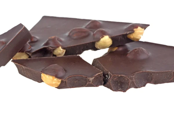 Pedaço Chocolate Preto Com Nozes Isoladas Fundo Branco — Fotografia de Stock
