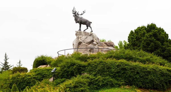Caribou Heykeli, Beaumont-Hamel Newfoundland Anıtı, Somme, Fransa
