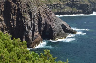 Porto sahil Sciusciau ve sirenler mağara