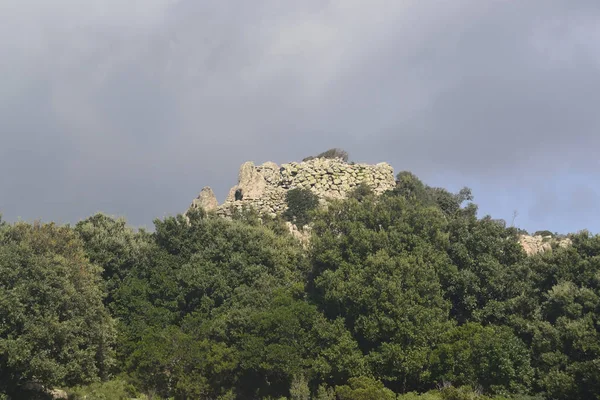 View Nuraghe Mont Arbu — стоковое фото