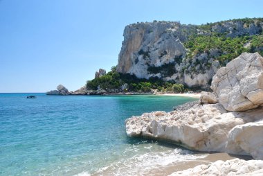 Cala Luna plajı manzarası