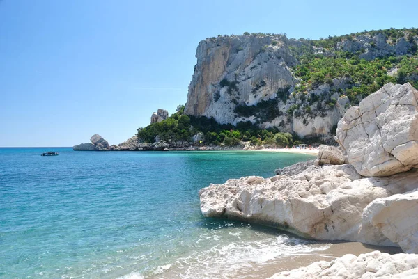 Cala Luna Plajı Manzarası — Stok fotoğraf