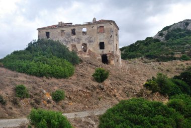 Pranu Dentis terk mayın