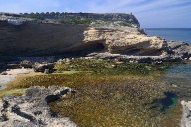 Capo Mannu sahili manzarası