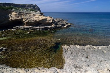 Capo Mannu sahili manzarası
