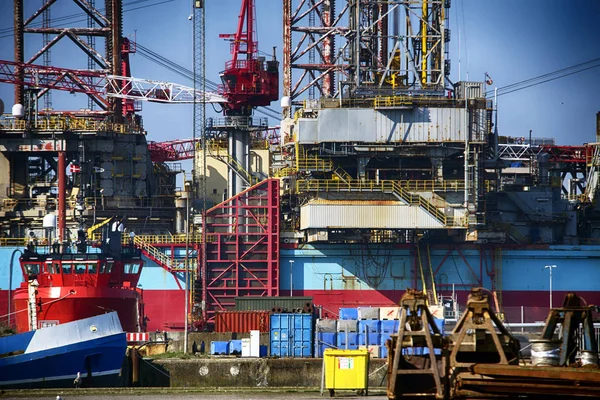 Närbild Harbor Industrin Över Hela Båt Plattform Delar Och Metall — Stockfoto