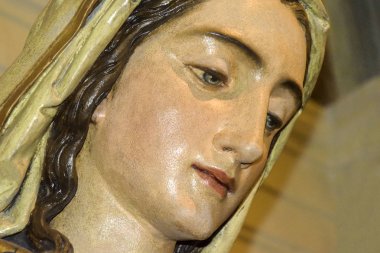 Mary de denir Mary Nasıralı İsa'nın annesi.