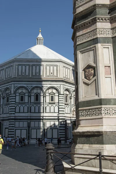 Ośmioboczna Chrzcielnica San Giovanni Battista Florencja — Zdjęcie stockowe