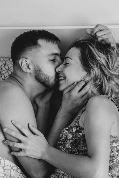 High Angle View Young Adult Couple Hugging Bed Black White — Stock Photo, Image