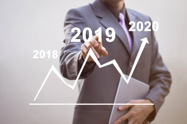 Wzrost Roku 2019 2020 Koncepcji Biznesmen Wykresu Zwiększenie Pozytywnych Wskaźników — Zdjęcie stockowe