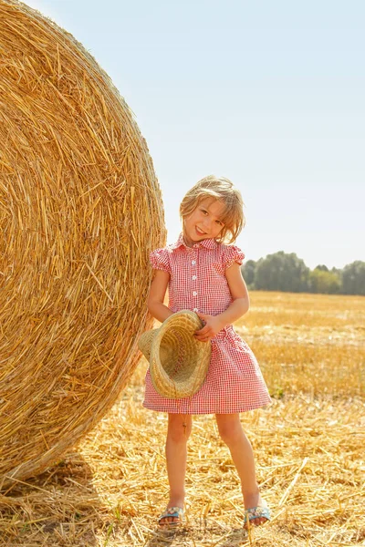 Happy Child Field Bales Harvest Autumn — Stock Photo, Image