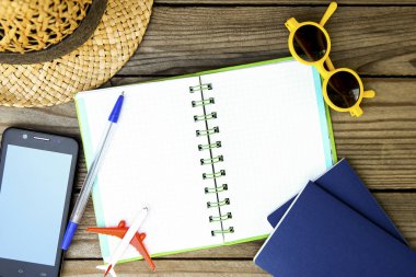 Seyahat aksesuarları kavramı arka plan