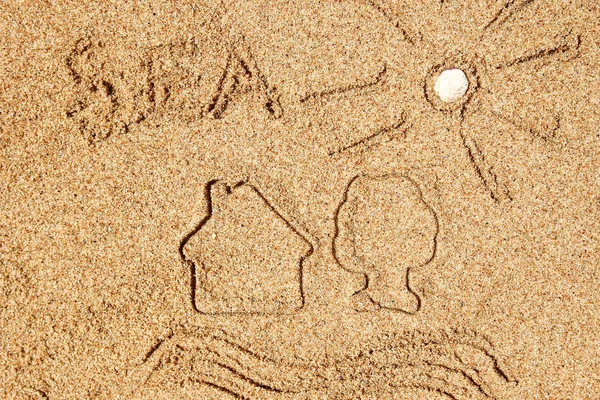 Stylishly beautiful drawings on sand background in nature — Stock Photo, Image