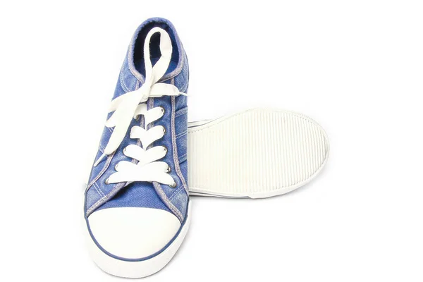 Belle scarpe eleganti per lo sport su uno sfondo bianco — Foto Stock