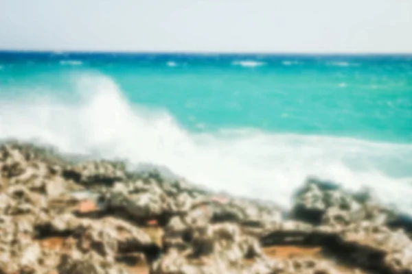 Belle plage avec des vagues dans la nature du fond — Photo