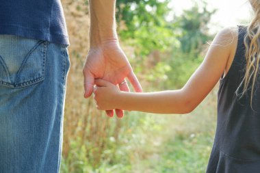 bir parkta güzel eller açık havada